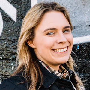 Sarah (AI side hustles YouTube creator)